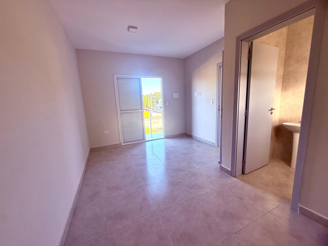 Sobrado à venda no Vista Alegre – 2 Dorms 2 Suítes Unidade 02